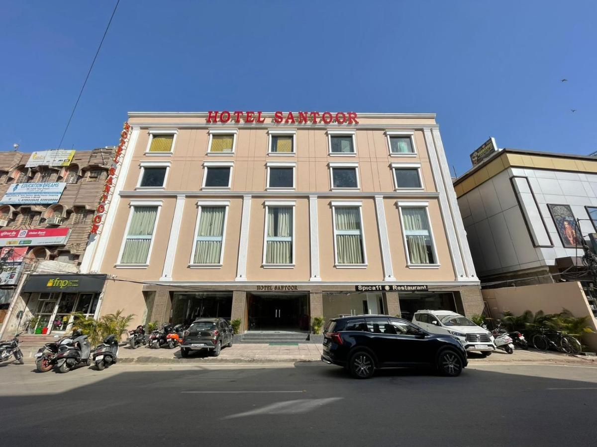 Hotel Santoor - Varanasi, Varanasi